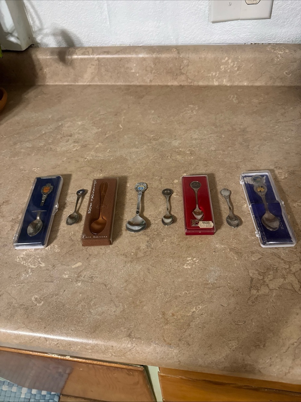 Lot Of 8 Vintage Souvenir Spoons